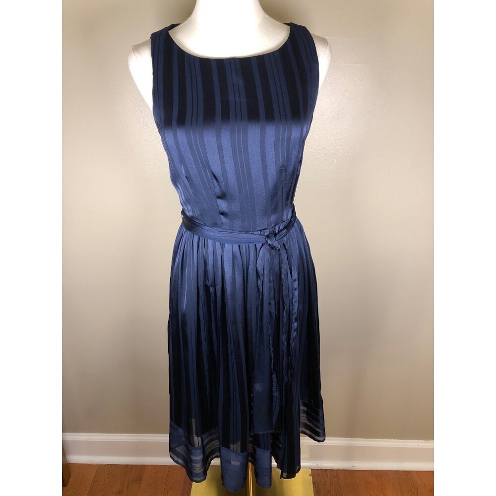 Luxe by Carmen Marc Valvo Sleeveless Fit & Flare Tie Waist Navy Dress Size 4
